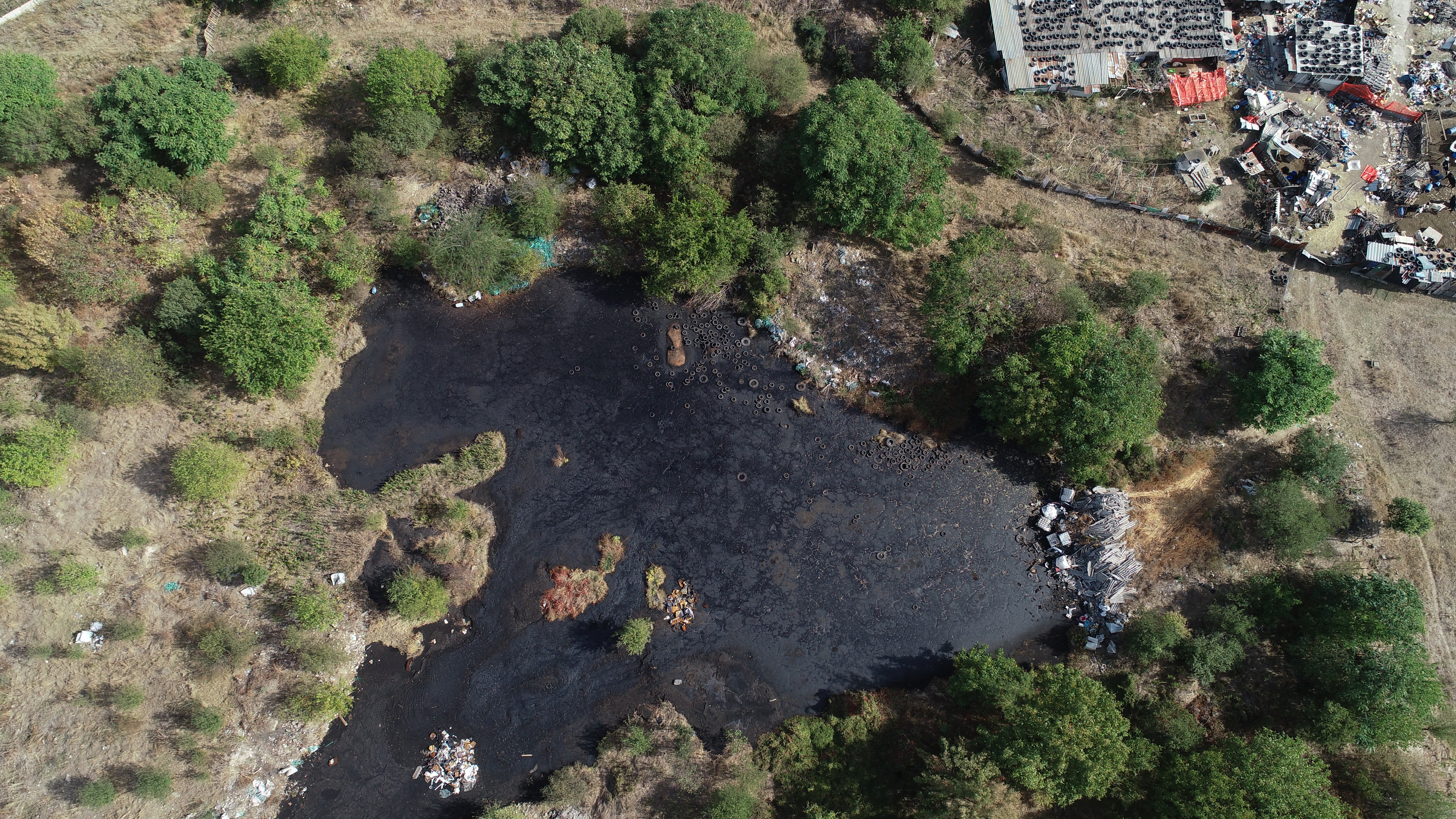 Дадени са предписания на кмета на Русе за почистване на замърсени терени
