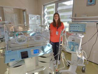   През отделението по неонатология от началото на тази година са преминали 107 недоносени бебета, като от 88 са от Русе и 19 от други лечебни заведения.