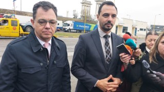 Забавянето по границите струна на новите собственици на Dacia Duster в Европа по 100 евро по-скъпо, заяви румънският министър на икономиката на Дунав мост при Русе