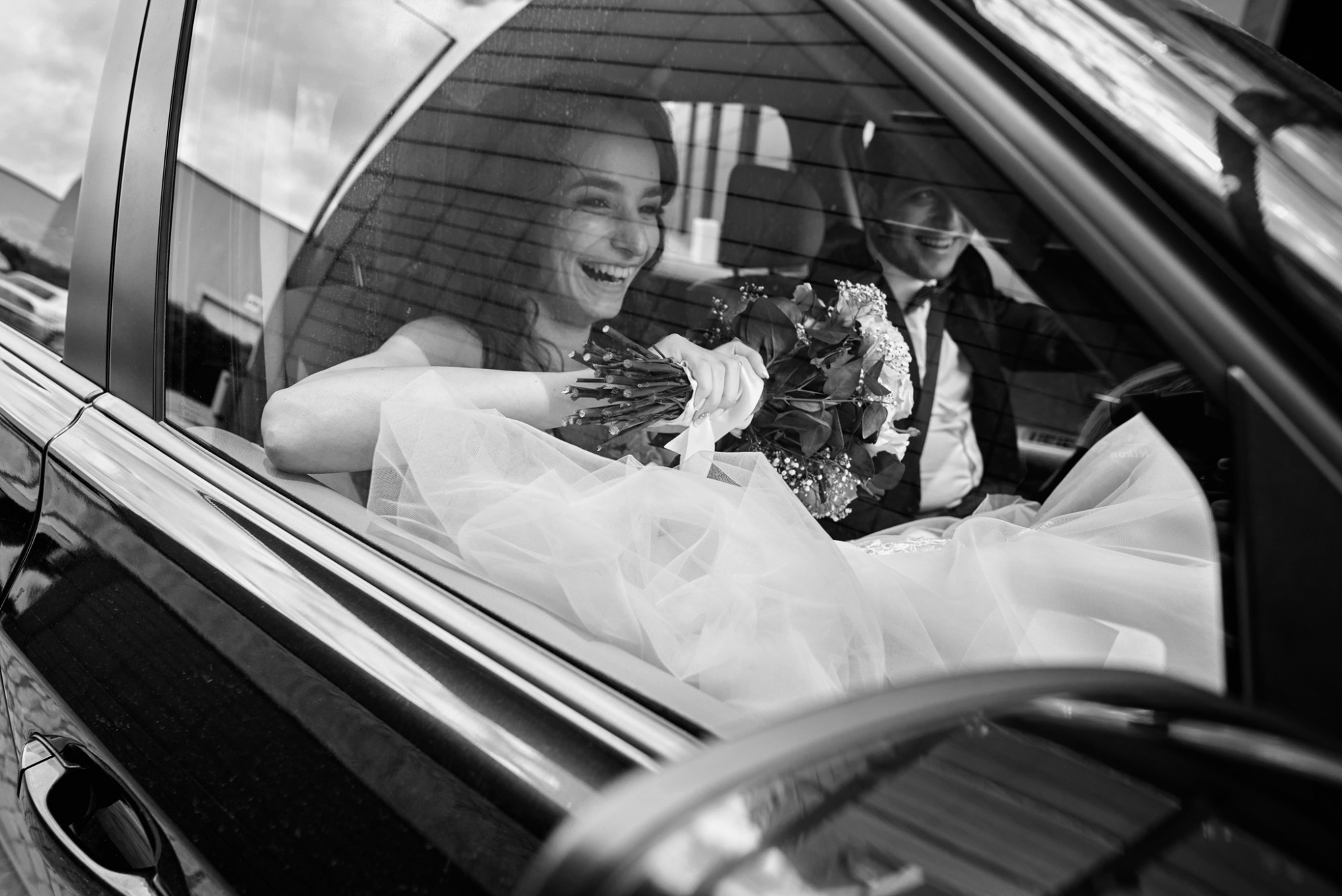 За Седмицата на брака Община Русе търси най-забавната сватбена снимка