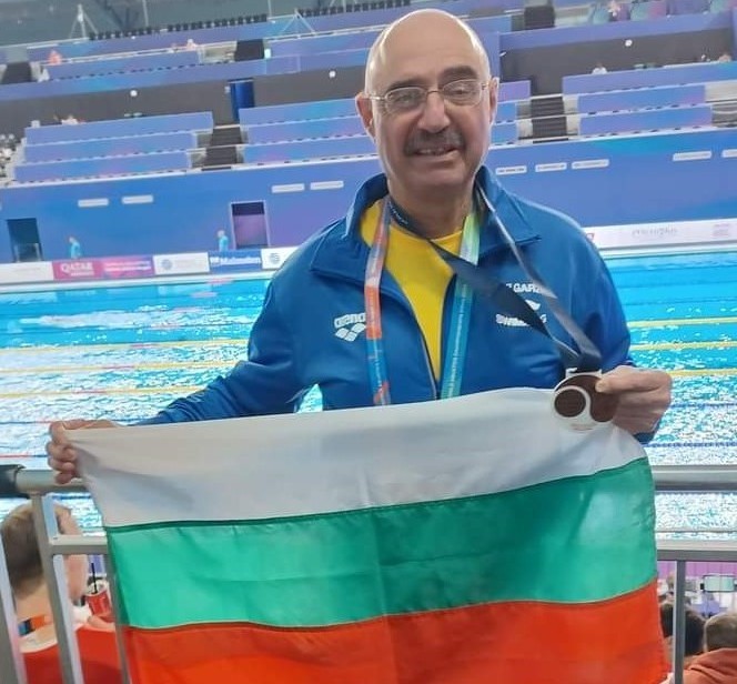 Плувец на ИРИС РУСЕ МАСТЪРС - втори на световното за ветерани в Доха, Катар