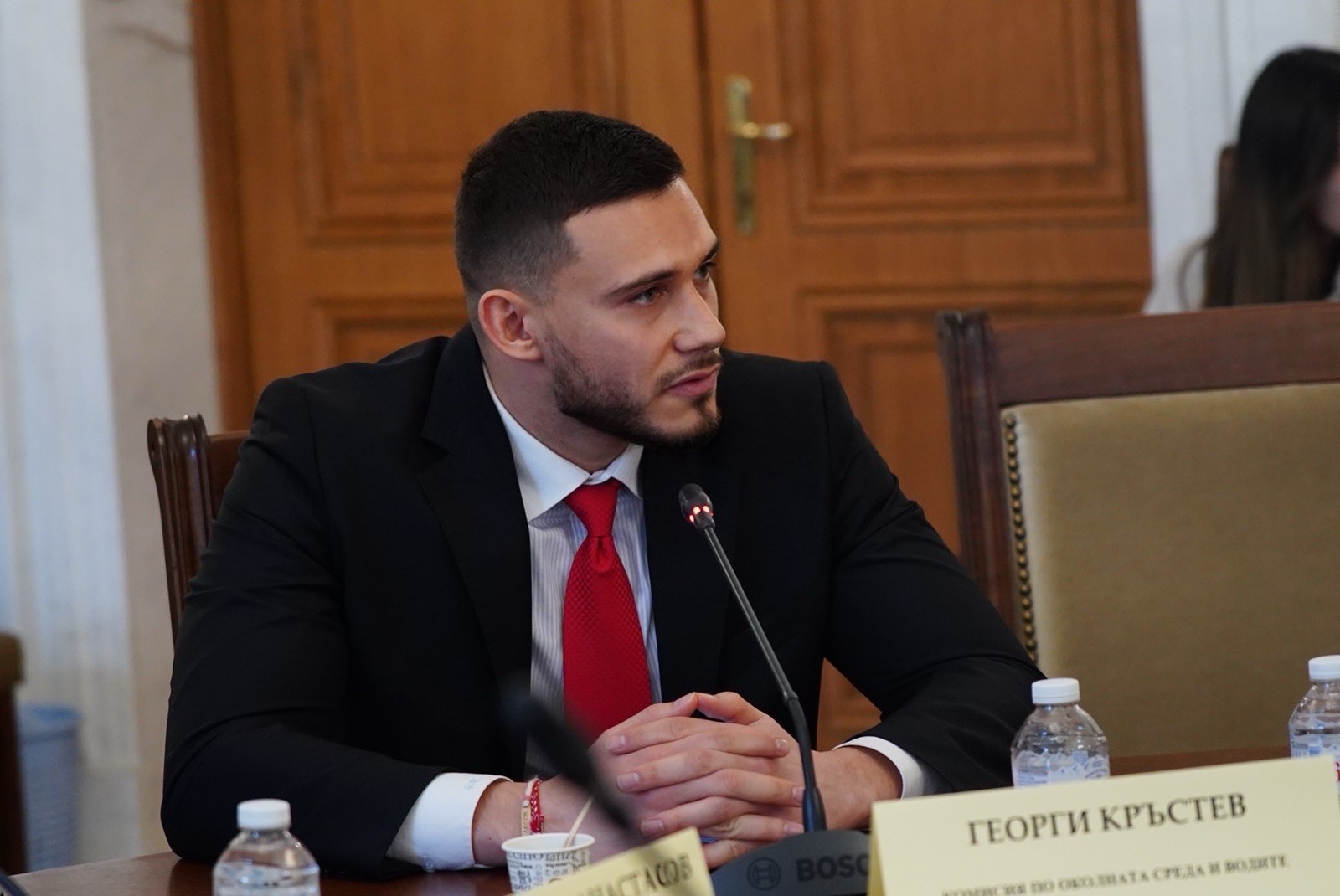 Георги Кръстев притисна екоминистъра с въпроси за инсинератора в Гюргево по време на парламентарната комисия