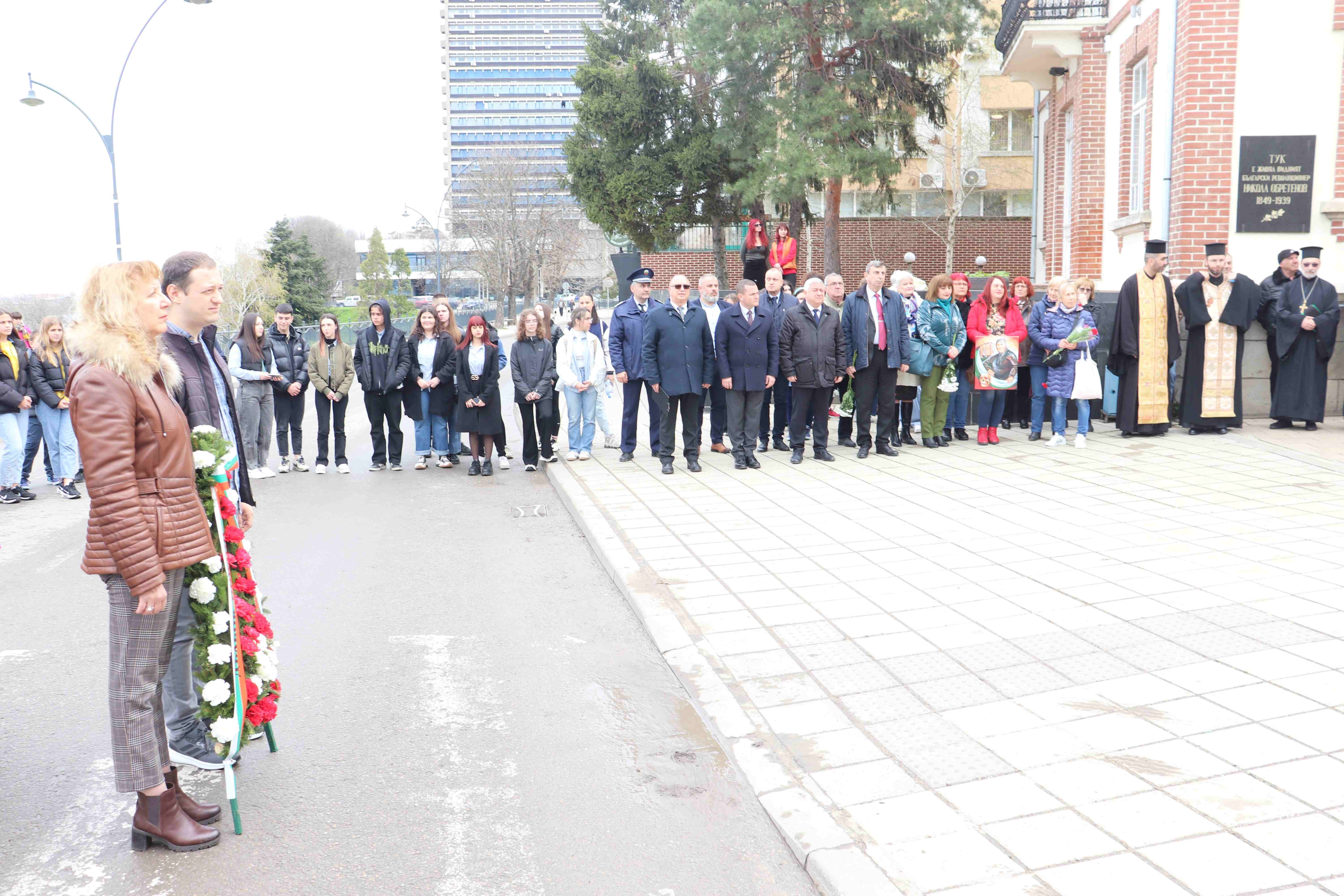 В Русе бе почетена 131-ата годишнина от смъртта на Баба Тонка Обретенова