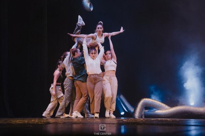 THE CENTER с танцов спектакъл ,,RGB” в Русе на 18 април