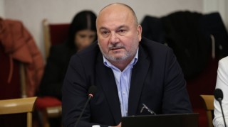 Половината параметри на Бюджет 2025, особено в приходната част, са абсолютно пожелателни, смята членът на Фискалния съвет