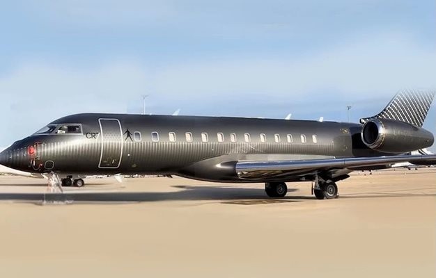 Кристиано Роналдо се похвали с частен самолет Gulfstream G650 за 73 млн. долара