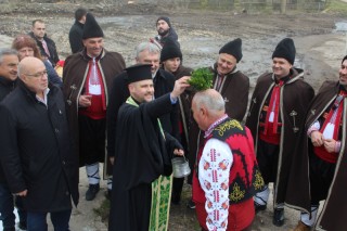 „Много се радвам, че в Черешово населението с радост посреща този празник“, сподели кметът на Сливо поле Валентин Атанасов.