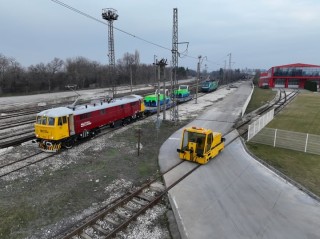     Това е единствената реална доставка на локомотиви и усвояване на средства по ЖП Плана за Възстановяване